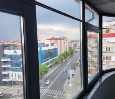 Jibert Apartment | MaXx Aparts Chindia Tower Of Dracula