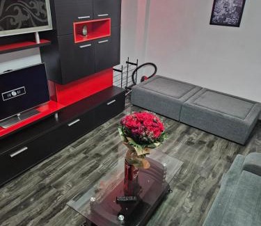 Jibert Apartment | MaXx Aparts Chindia Tower Of Dracula