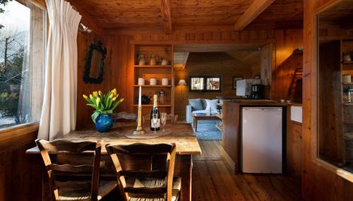 Les Tines House | Mazot les Tines