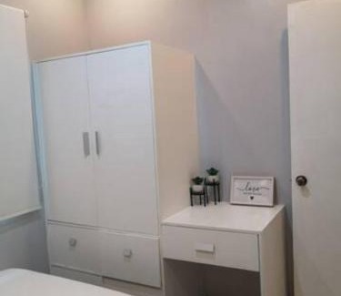 General Santos House | MC residence 5 w/Netflix,100Mbps Wifi, hot shower
