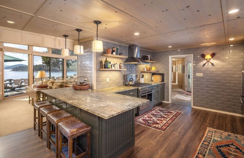 Tahoma House | McCown Lakefront by Hauserman Rentals