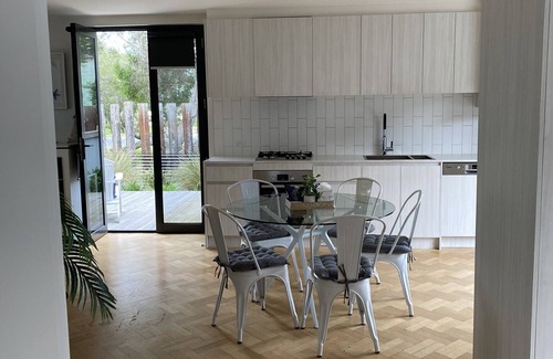 McCrae Villa | McCrae Beach Front Villa Unit 1