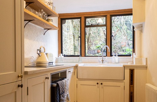 Aston Magna Cottage | Medius Cottage in the Cotswolds