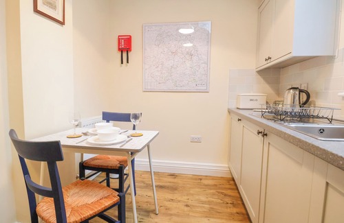 Coalbrookdale Cottage | MEDLAR COTTAGE, romantic, character holiday cottage in Ironbridge