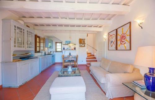 Roccalbegna House | Mela a Poderone