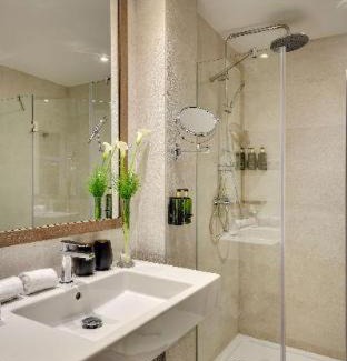 Castellana Hotel | Melia Madrid Serrano