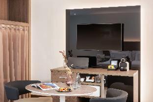 Castellana Hotel | Melia Madrid Serrano