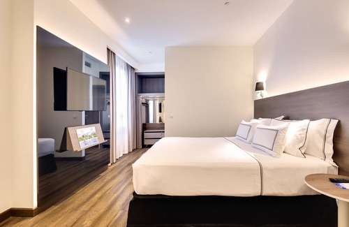 Castellana Hotel | Melia Madrid Serrano