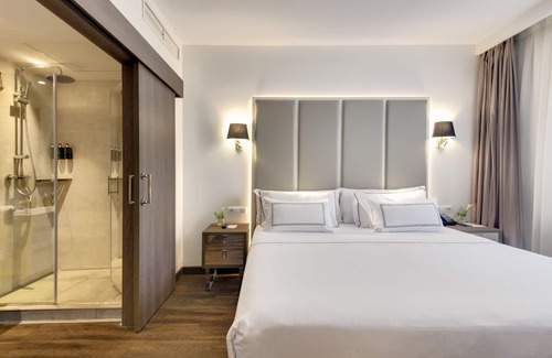 Castellana Hotel | Melia Madrid Serrano