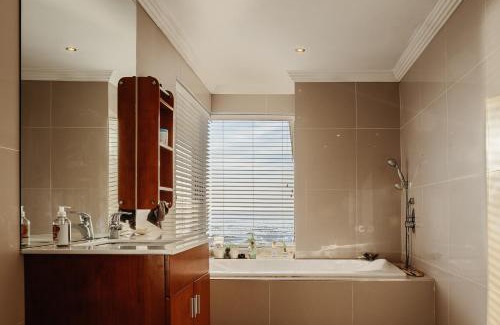 Melkbosstrand House | Melkbos Beach Home