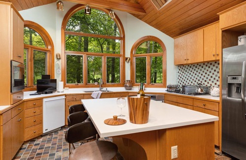 Deer Springs House | Memory Maker with Wintergreen Advantage