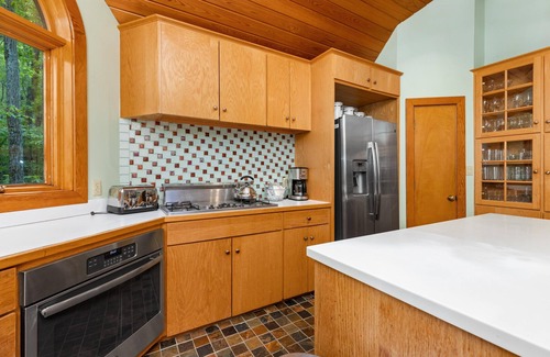 Deer Springs House | Memory Maker with Wintergreen Advantage