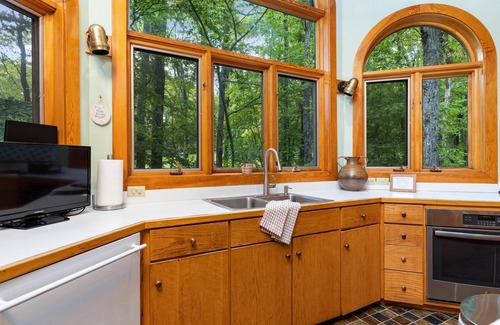 Deer Springs House | Memory Maker with Wintergreen Advantage