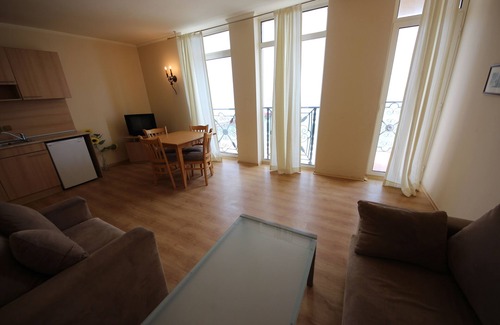 Elenite Apartment | MENADA * Andalucia * Apartment with a beautiful view of the sea