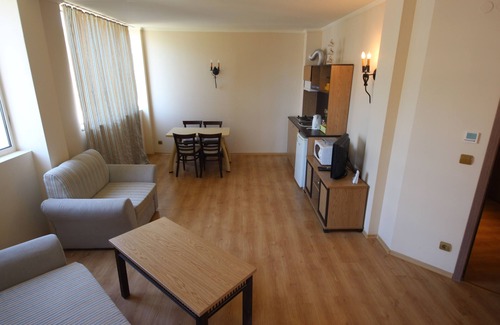 Elenite Apartment | MENADA *ATRIUM * One Bedroom Apartment Sea View