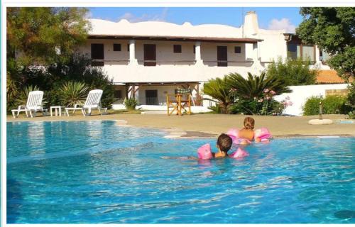 Vulcano Porto Apartment | Menichetta 3 posti con piscina gratuita dall' 11 Luglio al 31 Agosto