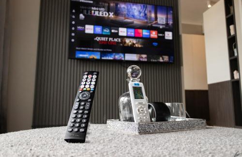 Menlyn Apartment | Menlyn Maine Luxury Apartments - Penthouse 1217