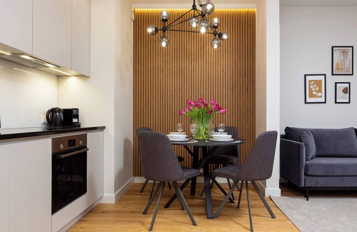 Mirow Apartment | Mennica Residence 114|Prestige Apartment|Parking
