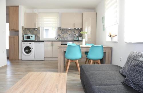 Balatongyorok Apartment | Menta Lak