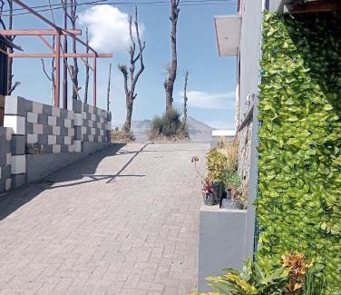 Ngadisari House | Mentigen Homestay