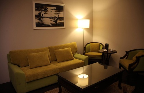 Cayenne Hotel | Mercure Cayenne Royal Amazonia Hotel