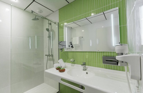 Cayenne Hotel | Mercure Cayenne Royal Amazonia Hotel