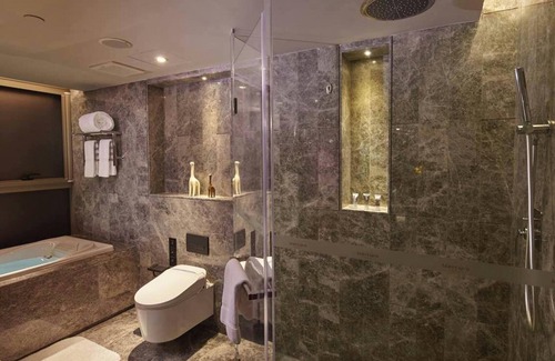 Dongguan Street Hotel | Mercure Yangzhou Dongguan Street