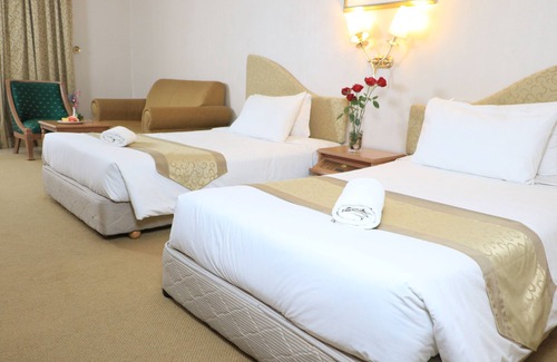 Kampung Lintang Hotel | Merdeka Palace Hotels & Suites