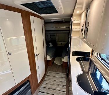 Suuresadama Other | Mereäärne Caravan Vormsi saarel