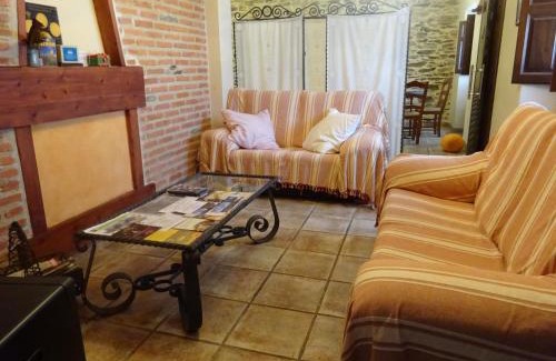 San Felices de los Gallegos House | Mesa del Conde
