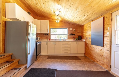 East Garafraxa Cottage | Mesmerising Cottage in Caledon