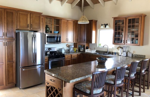 Estate Carolina Villa | MESMERIZING VIEWS, COOLING TRADEWINDS: COCONUT BREEZE VILLA