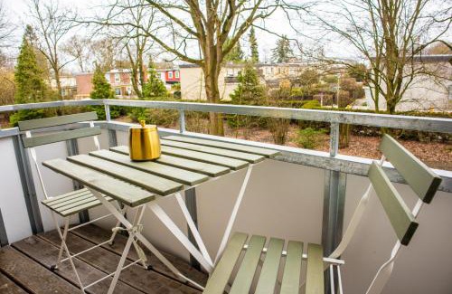 Mittelfeld Apartment | Messewohnung für 4 Gäste mit kostenlosem Parkplatz