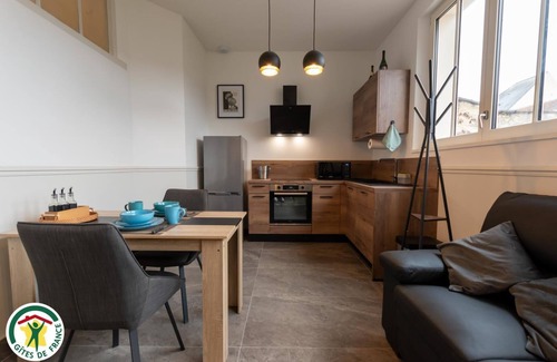 Epernay Apartment | Metamorphose Champenoise "chardonnay"