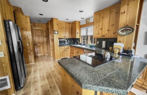 Camp Sherman House | Metolius Cabin 11