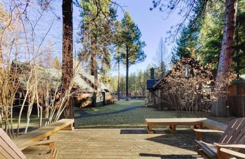 Camp Sherman House | Metolius Cabin 11