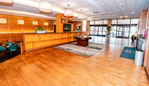 New Carrollton Hotel | Metro Points Hotel Washington North