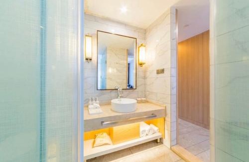 Hongshan Hotel | Metropolo Jinjiang Wuhan Optics Valley Science and Technology Exhibition Center