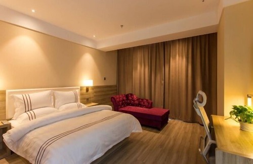 Changfeng Street Hotel | Metropolo Taiyuan World Trade Center