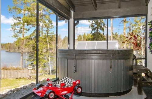 Keuruu House | Metsäpirtti by Interhome