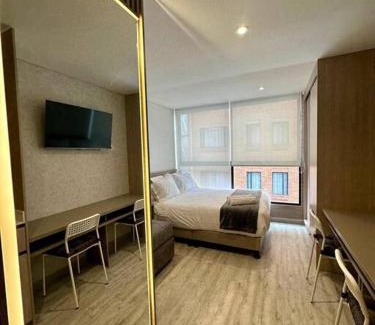 Quinta Paredes Apartment | Mevak Station Apartamento en Corferias