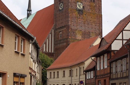 Werben Apartment | Mezzanine floor with terrace in the old commander's house