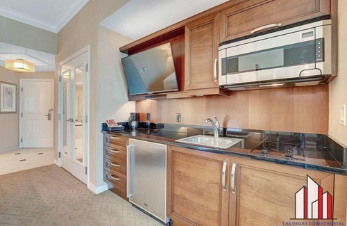 Las Vegas Condo | MGM Signature-32-607 F1 Track & Strip View Balcony