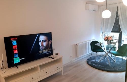 Sector 3 Apartment | MIA PLUS! self check-in!