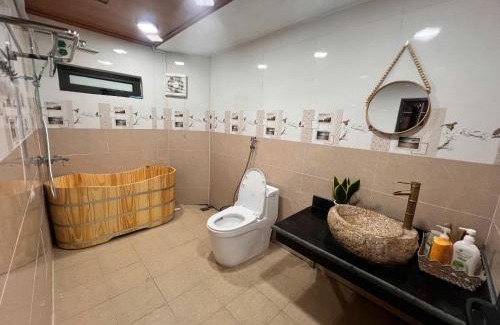 Cao Bang Cabin | MiCasa - Nhà gác mái trên đỉnh đồi