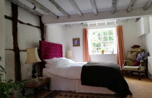 Manningford Bruce Bed & Breakfast | Michaelmas Cottage Upavon