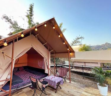 Huu Lung Other | Michi Camp Hữu Liên