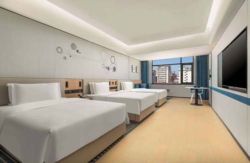 Jinghong Hotel | Microtel by Wyndham Xishuangbanna Mengle