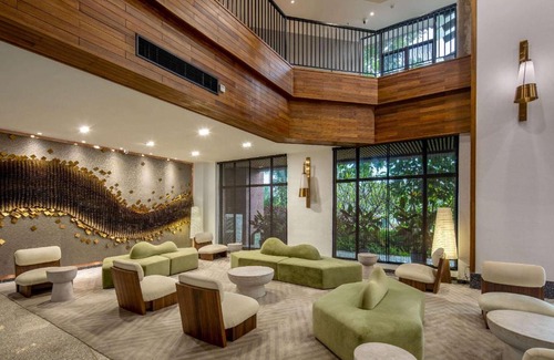 Jinghong Hotel | Microtel by Wyndham Xishuangbanna City Center