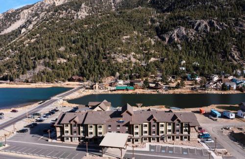 Georgetown Hotel | Microtel Inn & Suites by Wyndham Georgetown Lake